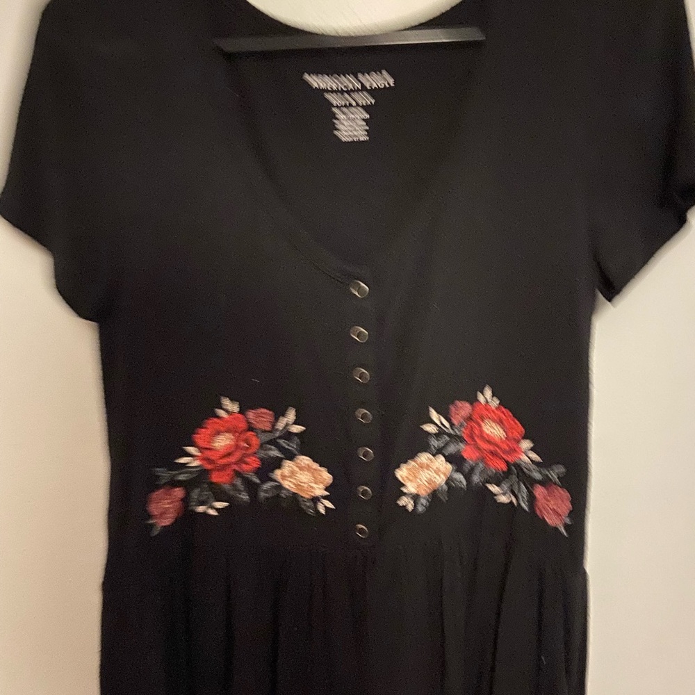 American Eagle Shirt With Flower Design